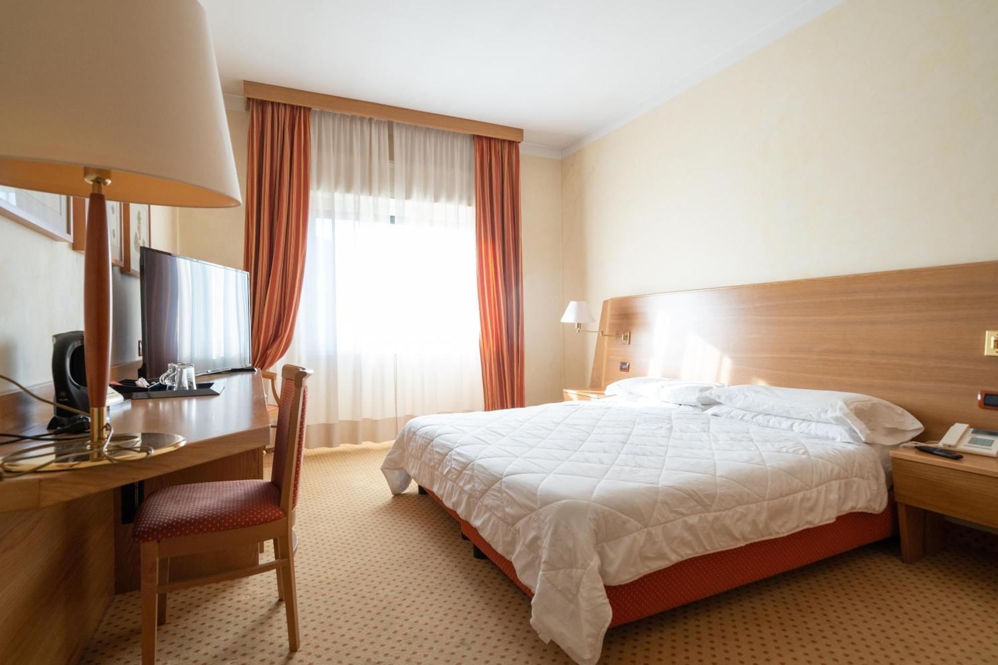 Hotel San Pancrazio Трескоре Балнеарио Екстериор снимка