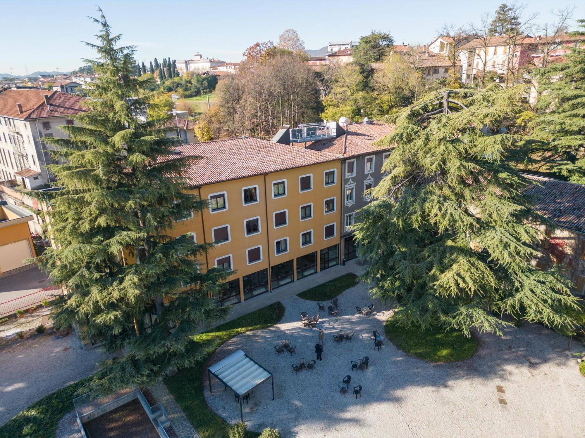 Hotel San Pancrazio Трескоре Балнеарио Екстериор снимка